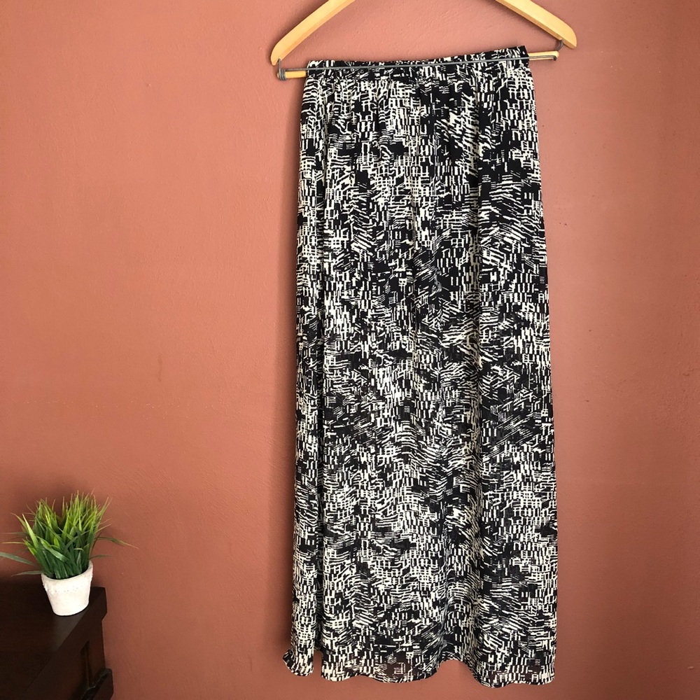 Maxi skirt